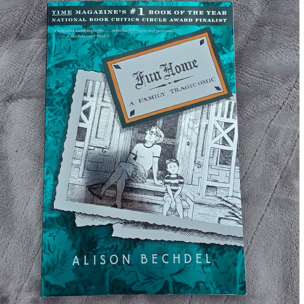 Fun Home Alison Bechdel Graphic Novel Autobiography Memoir Book